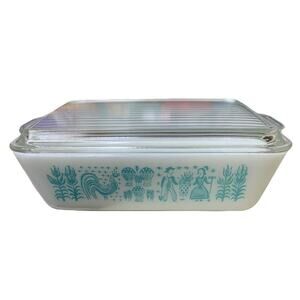 PYREX Amish Butterprint #503 with Lid 1.5 Quart Dish